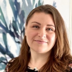 Eryn Hicker, MBA/MSW/LCSW/LICSW-S/EMDR and IFS Certified, Licensed Clinical Social Worker in , Indiana 